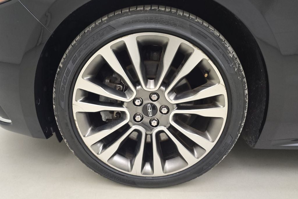 2017 Lincoln Continental Select