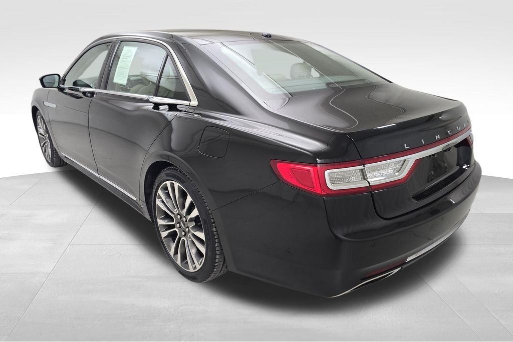 2017 Lincoln Continental Select