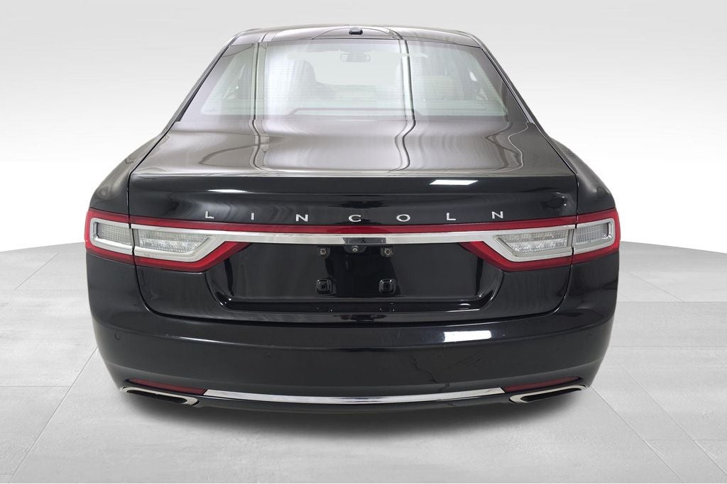 2017 Lincoln Continental Select