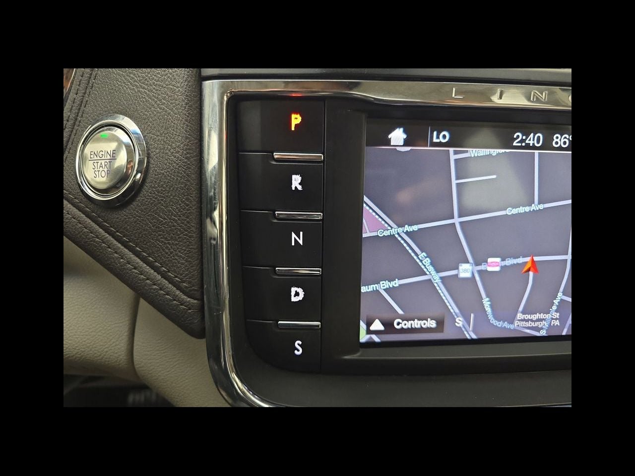 2017 Lincoln Continental Select