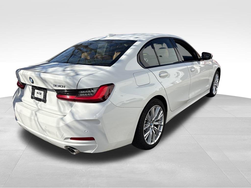 2023 BMW 3 Series 330i xDrive