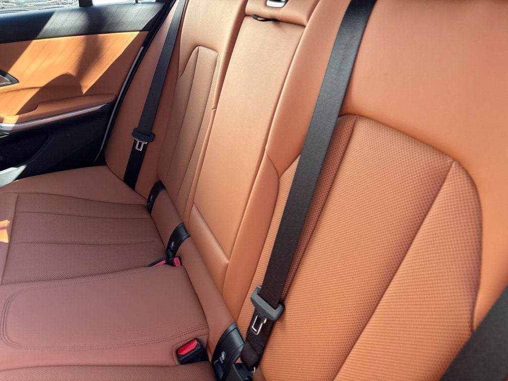 2023 BMW 3 Series 330i xDrive