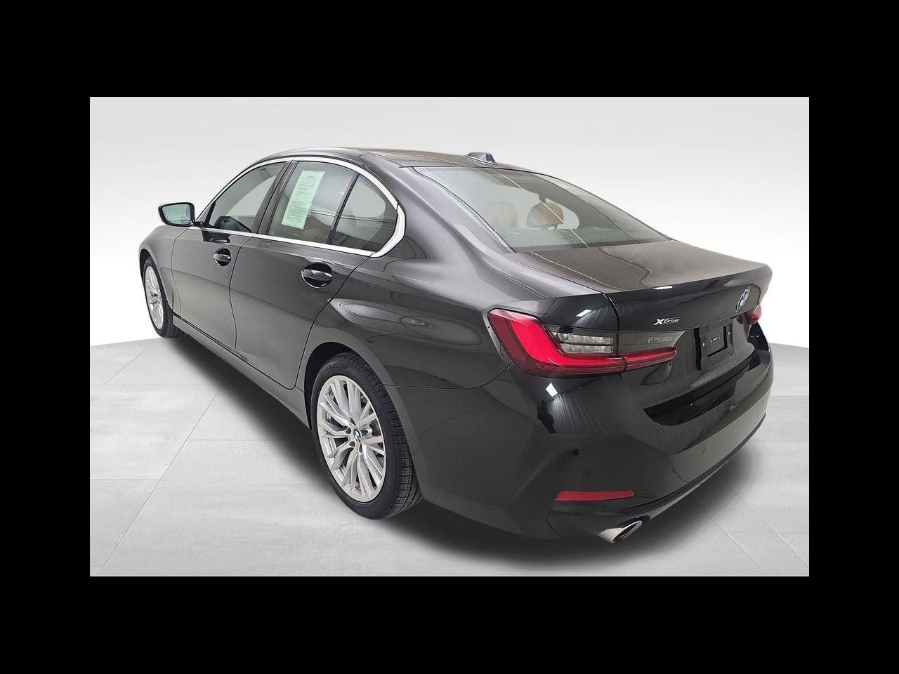 2024 BMW 3 Series 330i xDrive