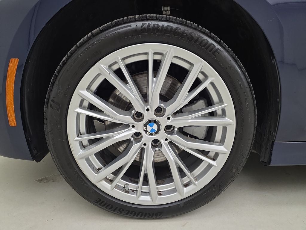 2024 BMW 3 Series 330i xDrive