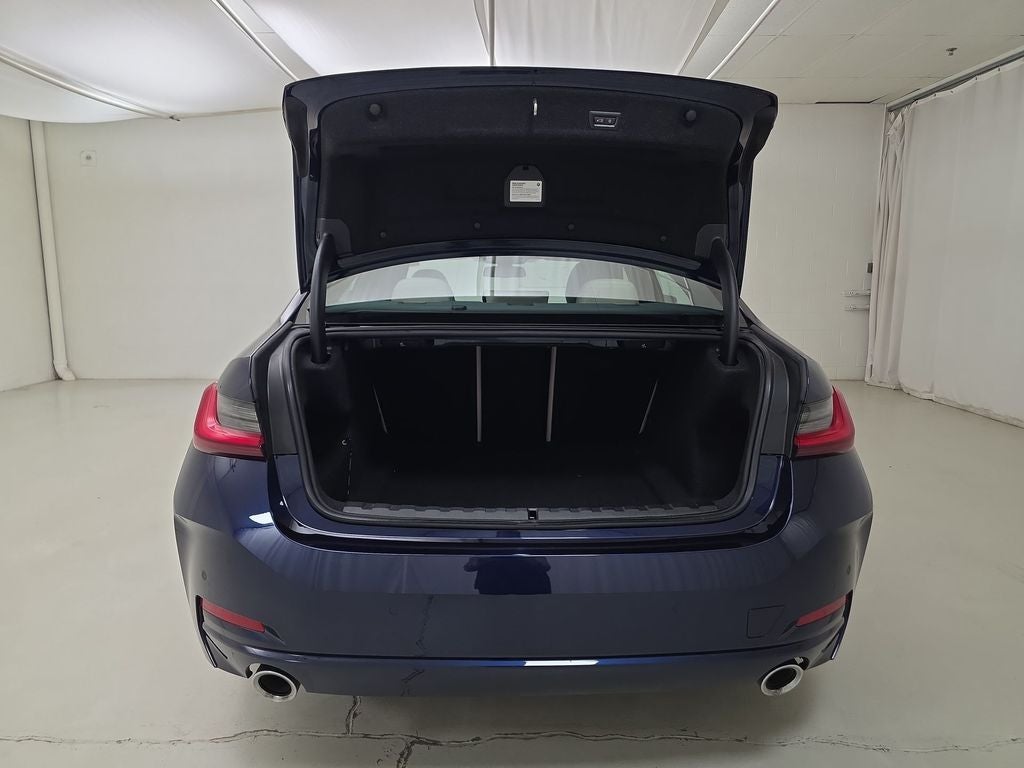 2024 BMW 3 Series 330i xDrive
