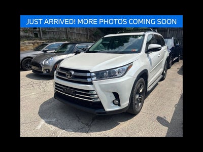 2017 Toyota Highlander Limited Platinum