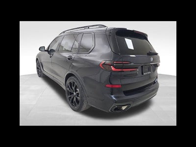 2025 BMW X7 xDrive40i