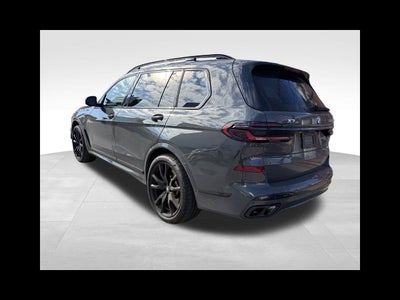 2025 BMW X7 M60i