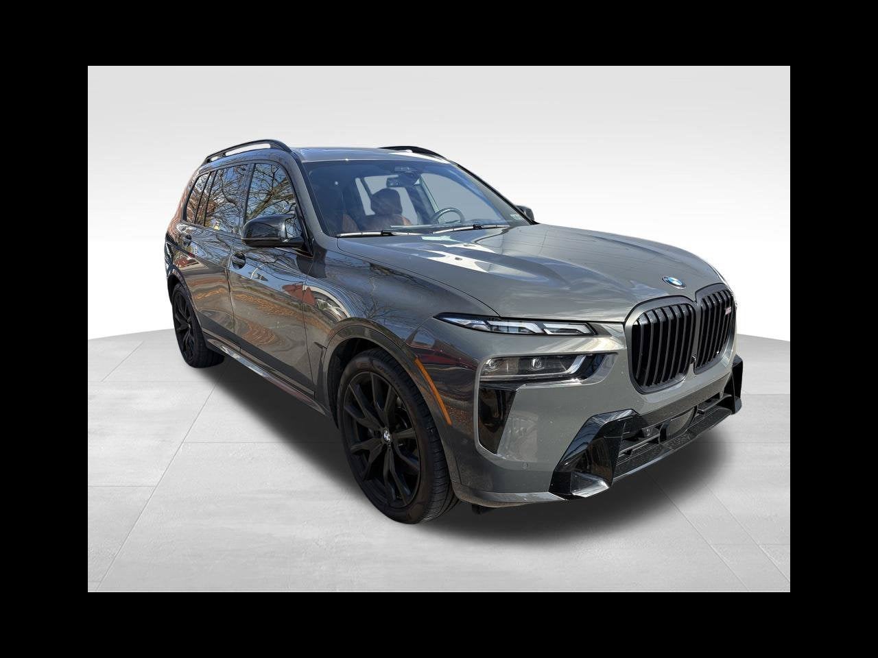 2025 BMW X7 M60i