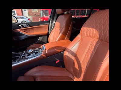 2025 BMW X7 M60i