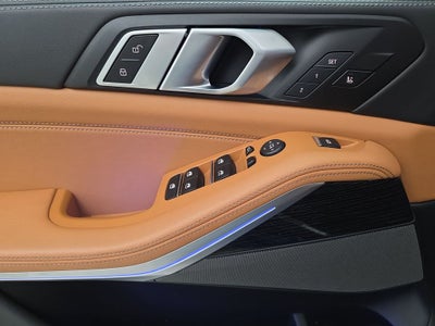 2024 BMW X5 M60i