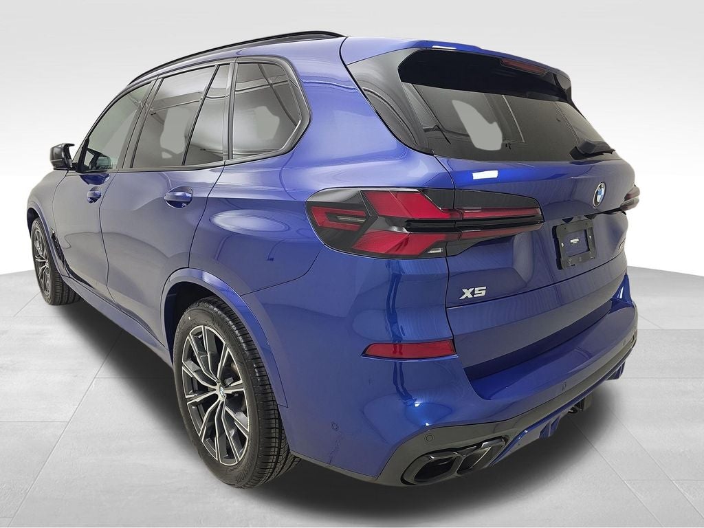 2024 BMW X5 M60i
