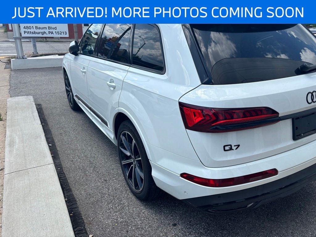 2022 Audi Q7 quattro