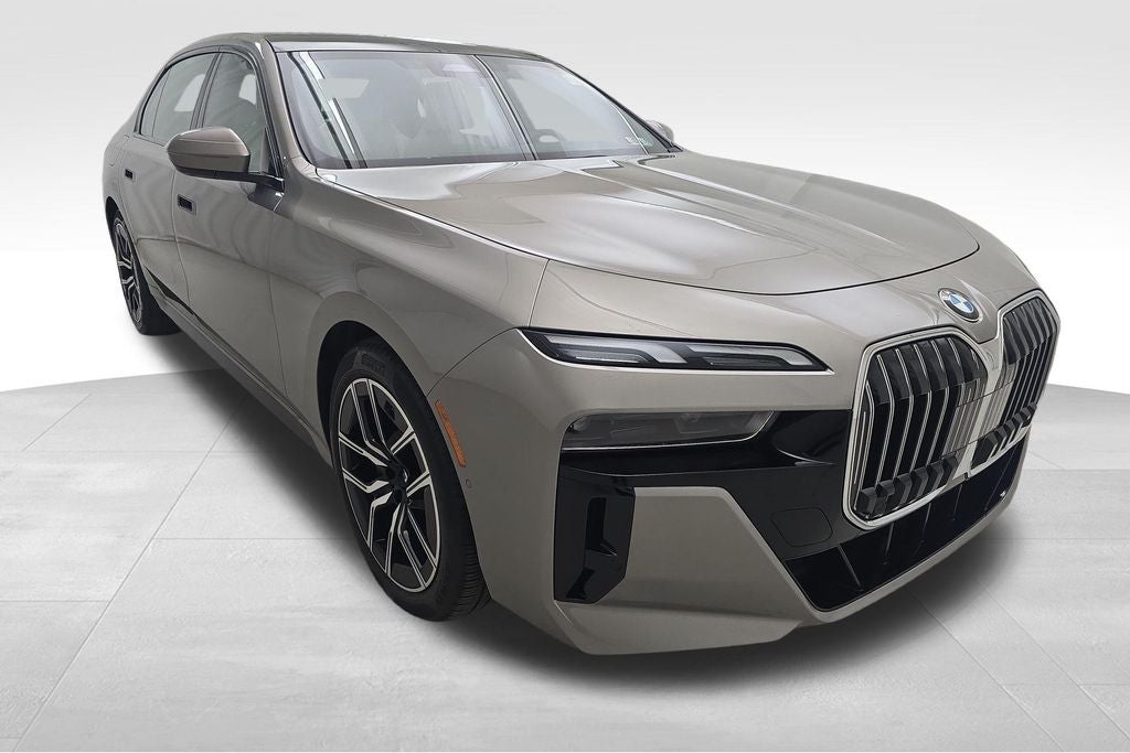 2023 BMW 7 Series 760i xDrive