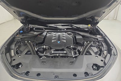 2023 BMW 7 Series 760i xDrive