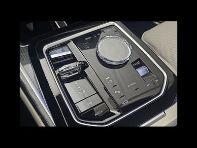 2023 BMW 7 Series 760i xDrive