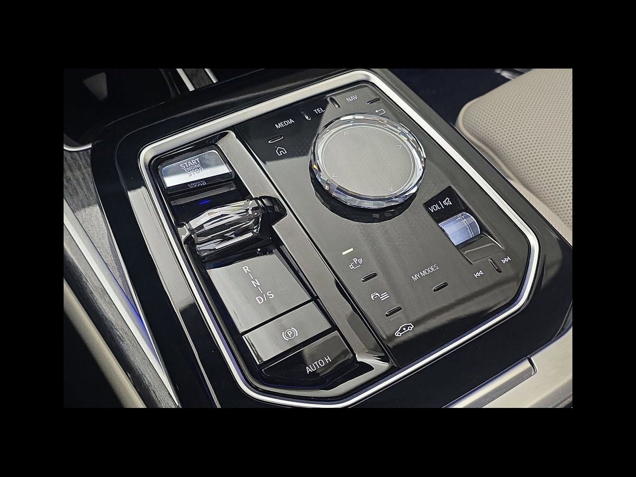 2023 BMW 7 Series 760i xDrive