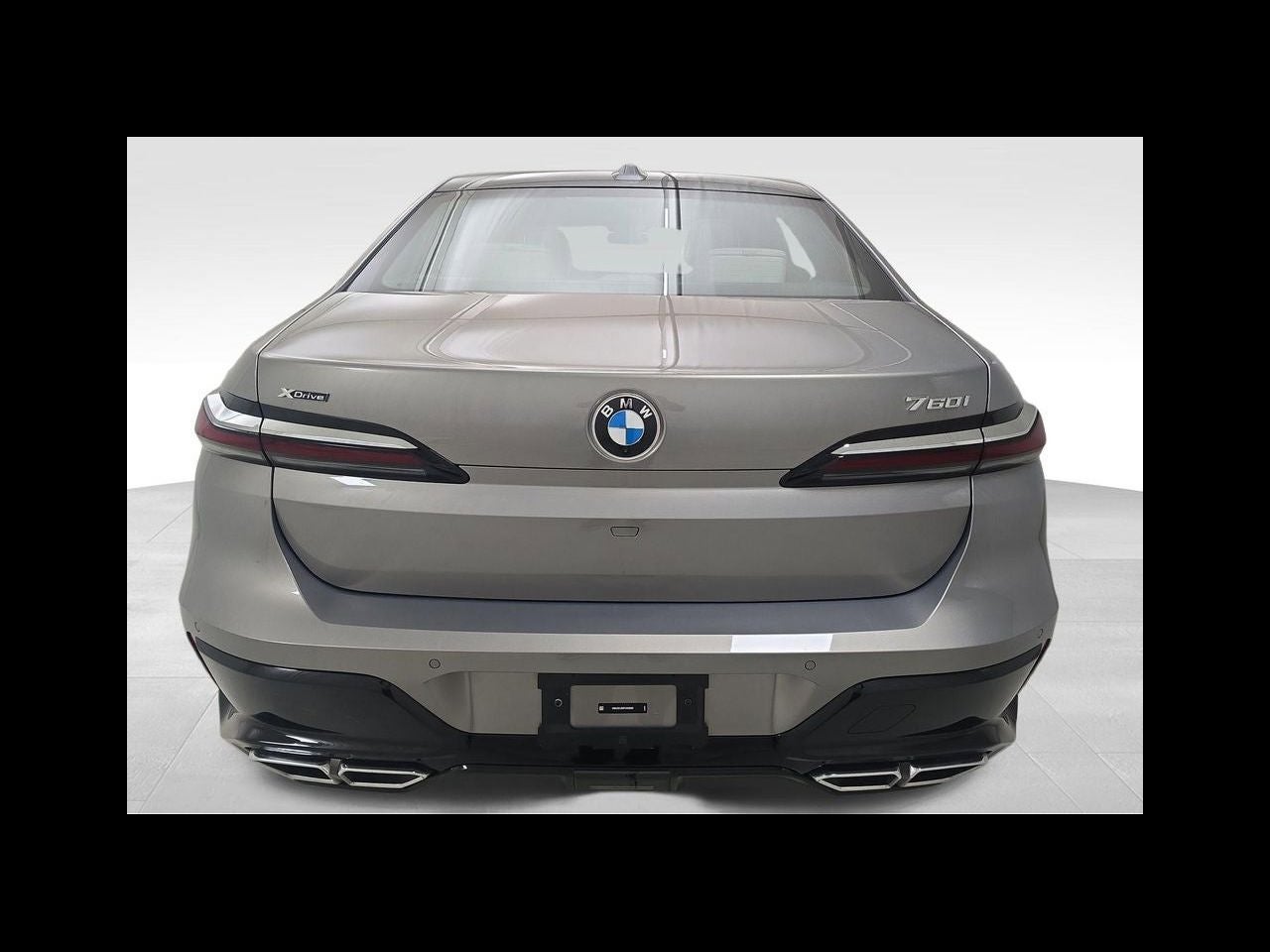 2023 BMW 7 Series 760i xDrive