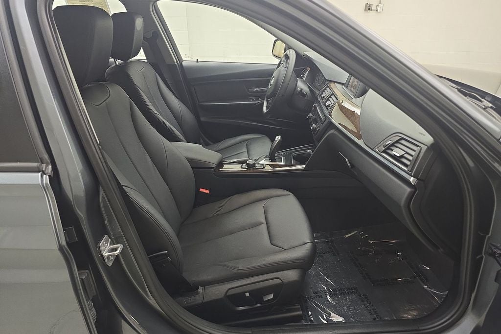 2015 BMW 3 Series 328i xDrive