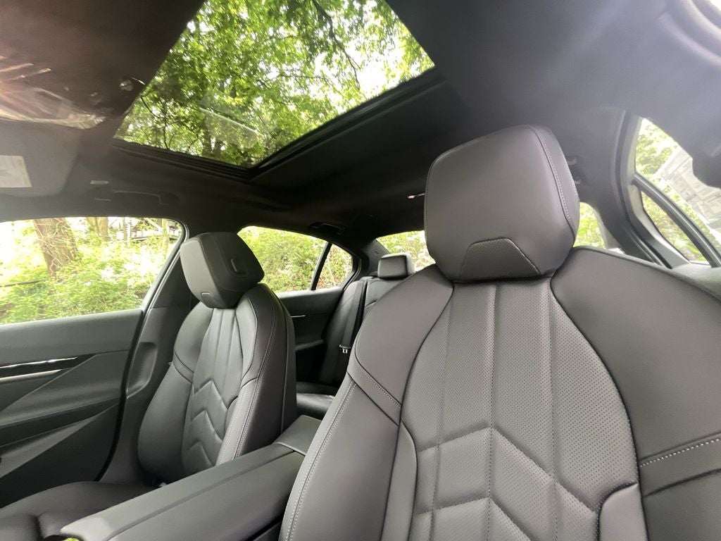 2024 BMW 5 Series 530i xDrive