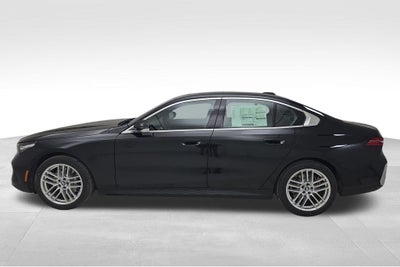 2025 BMW 5 Series 530i xDrive