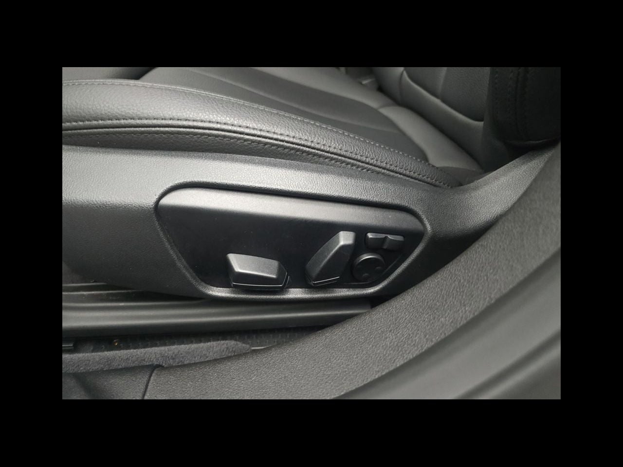2024 BMW 2 Series 228i xDrive