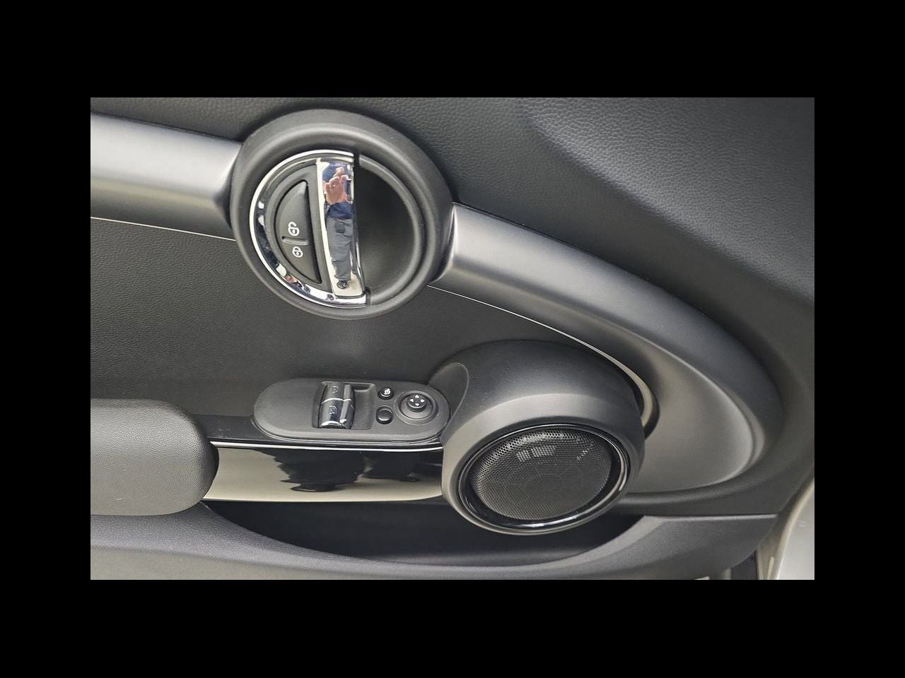 2024 MINI Cooper SE Electric Cooper SE