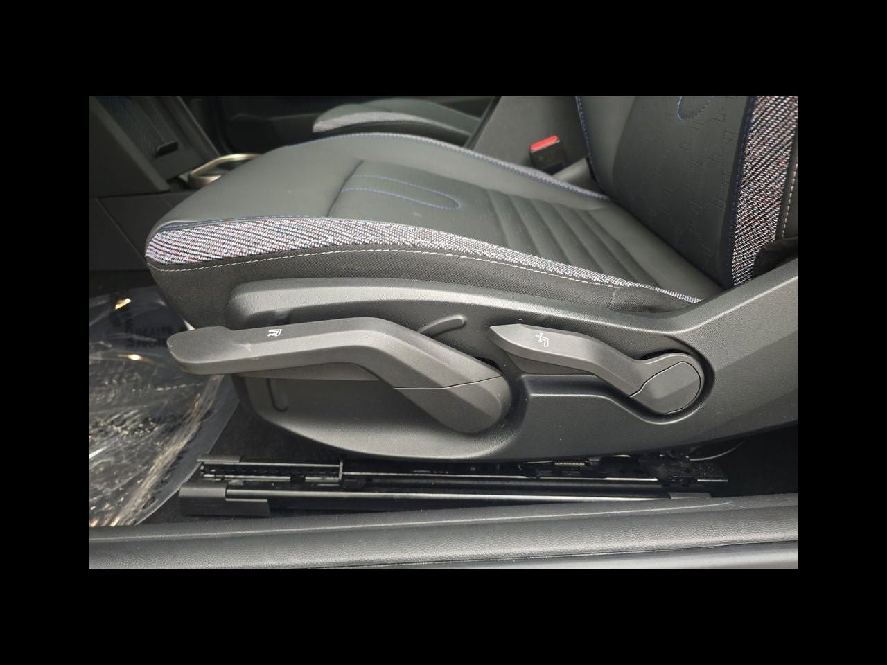 2025 MINI Cooper Signature Plus
