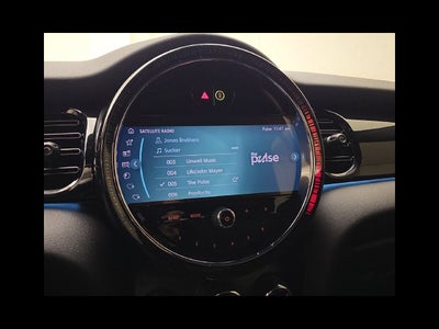 2022 MINI Cooper SIGNATURE