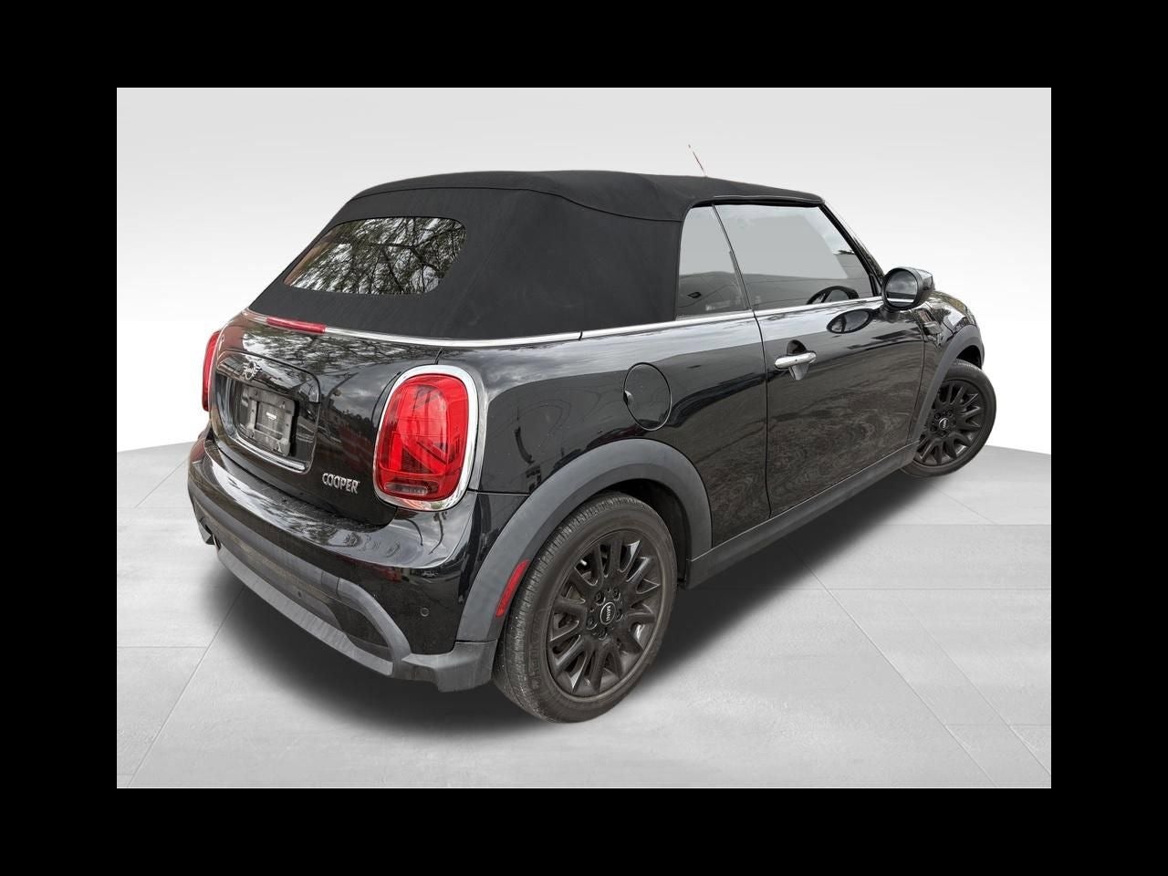 2022 MINI Cooper SIGNATURE