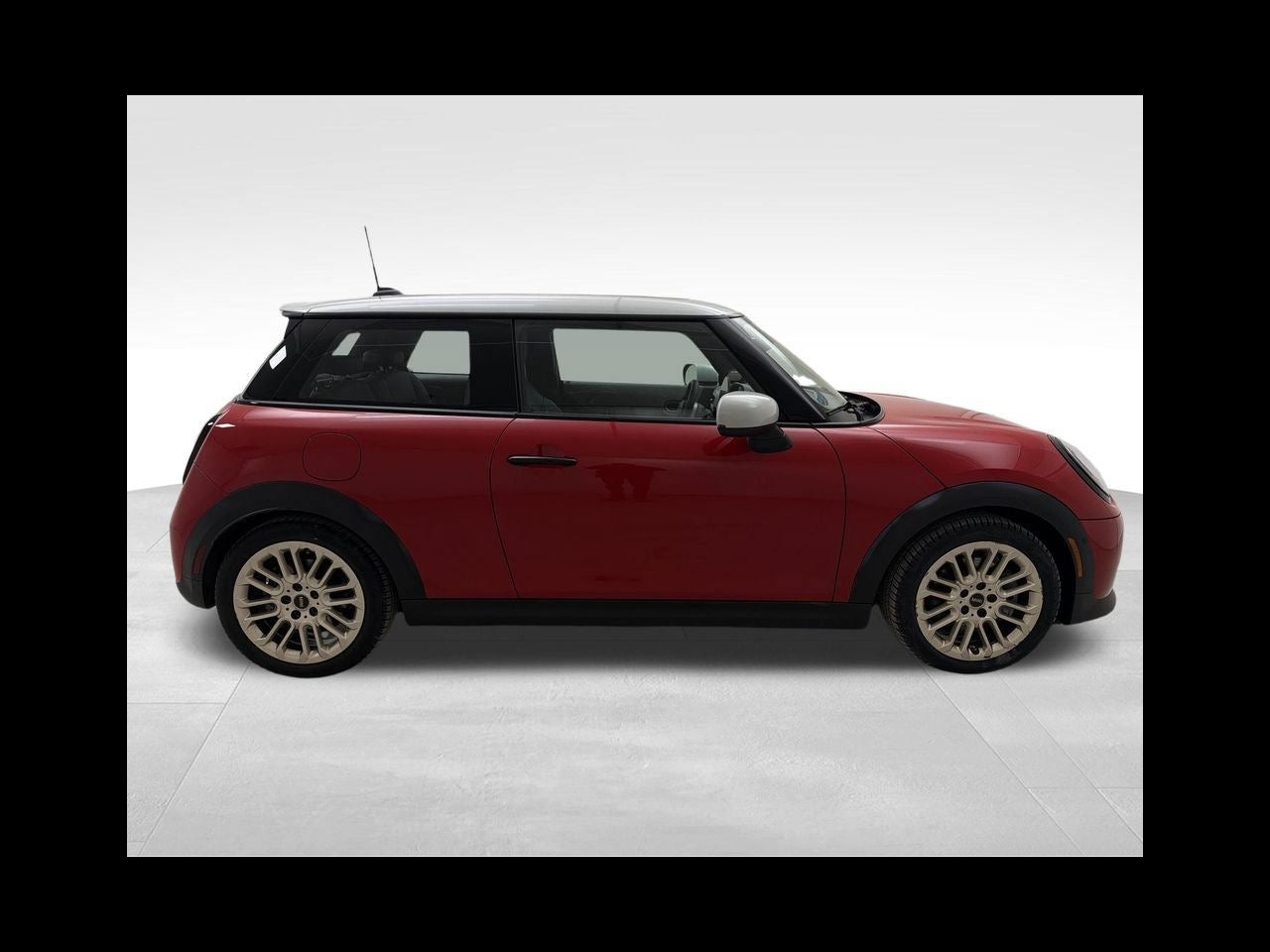 2025 MINI Cooper S Iconic