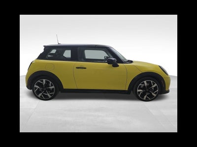 2025 MINI Cooper S Signature Plus