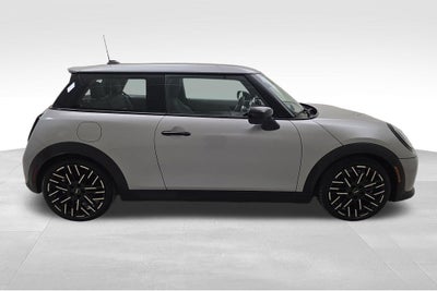 2025 MINI Cooper S Iconic