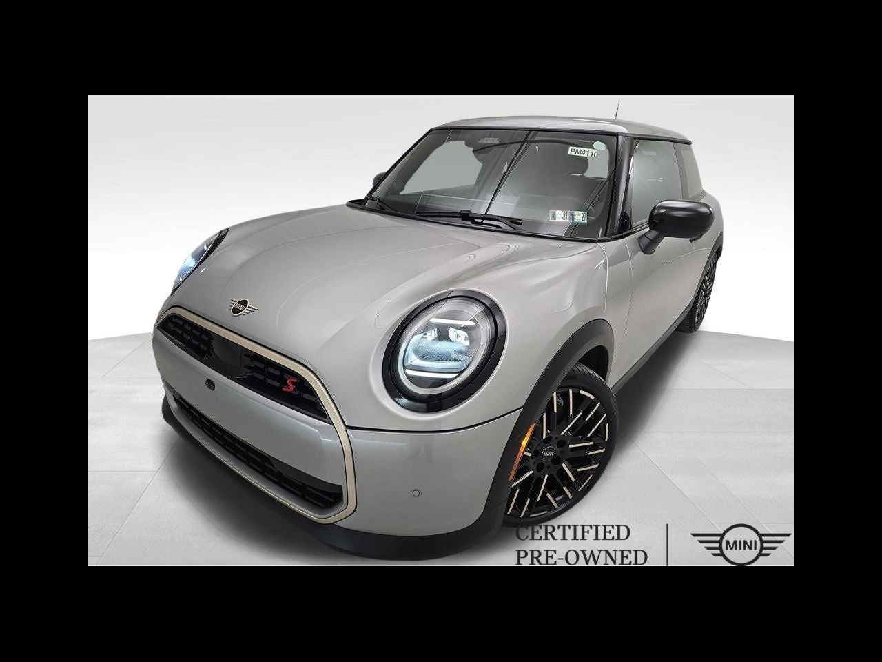 2025 MINI Cooper S Iconic