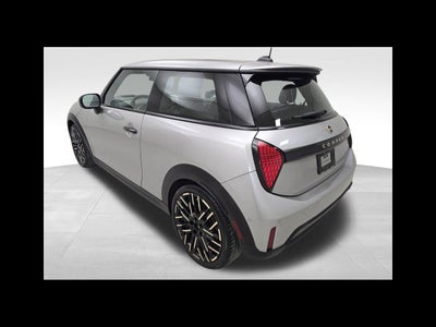 2025 MINI Cooper S Iconic