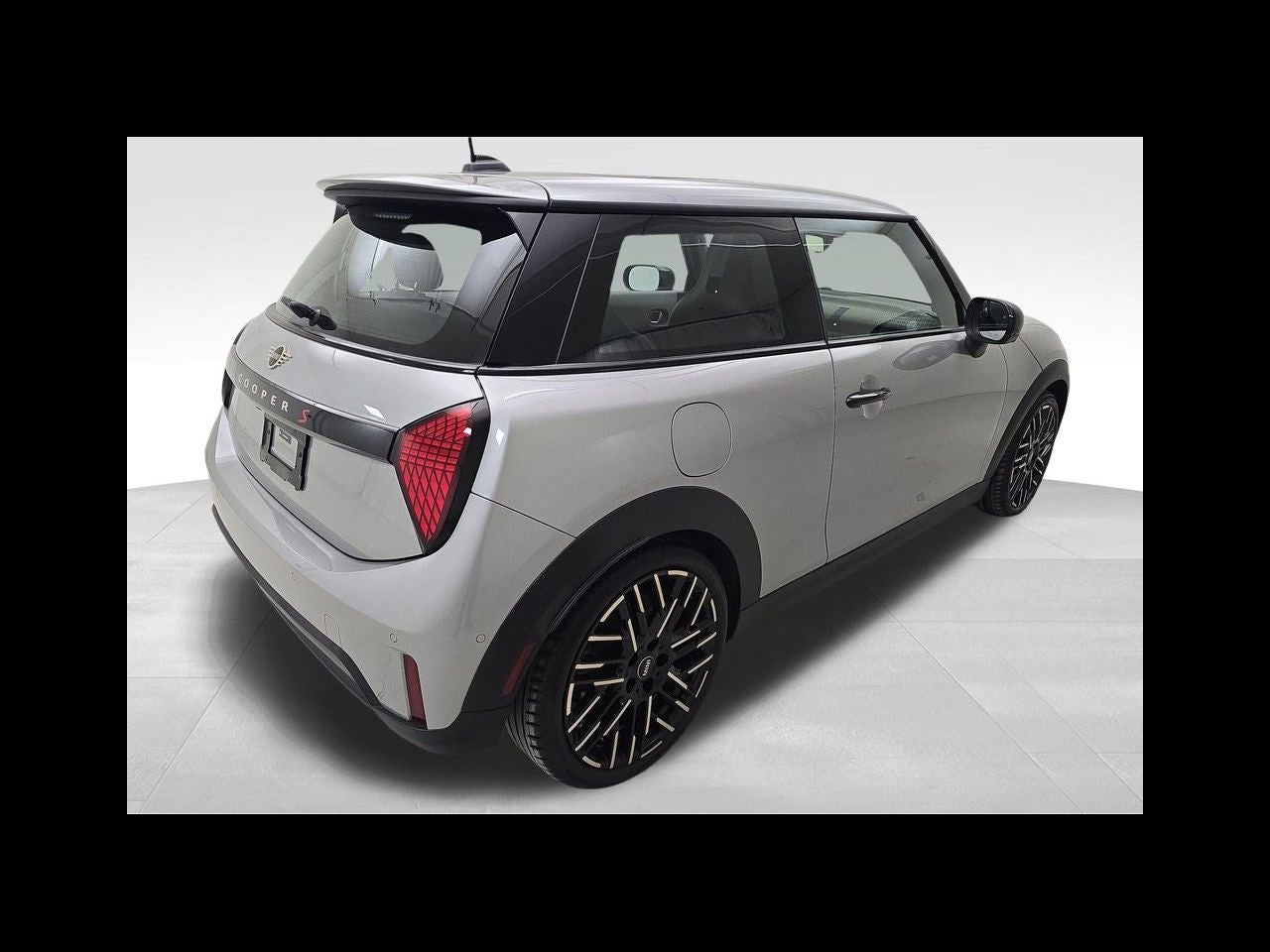2025 MINI Cooper S Iconic