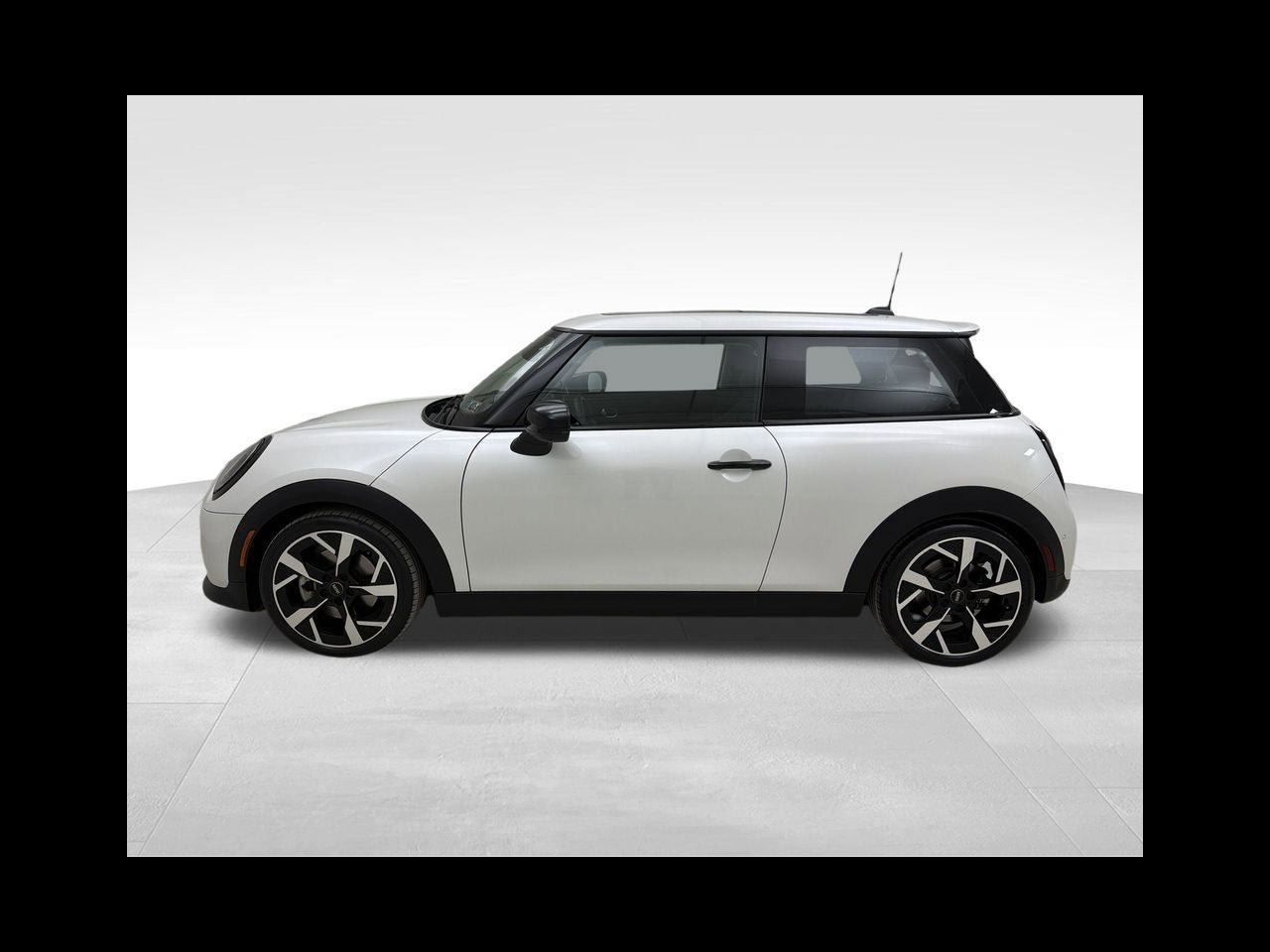2025 MINI Cooper S Iconic