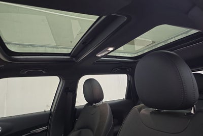 2024 MINI John Cooper Works Clubman