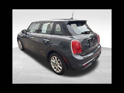 2017 MINI Cooper S Base