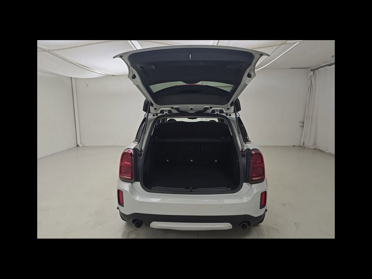 2023 MINI Cooper S Countryman Iconic
