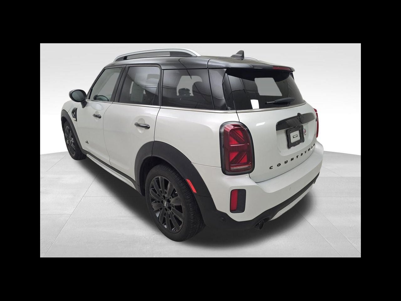 2023 MINI Cooper S Countryman Iconic