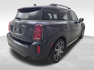 2024 MINI Cooper S Countryman Iconic
