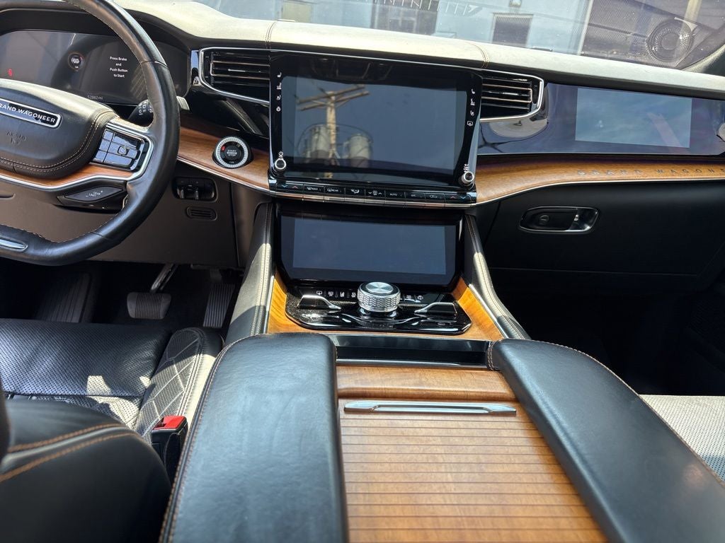 2022 Jeep Grand Wagoneer Series III