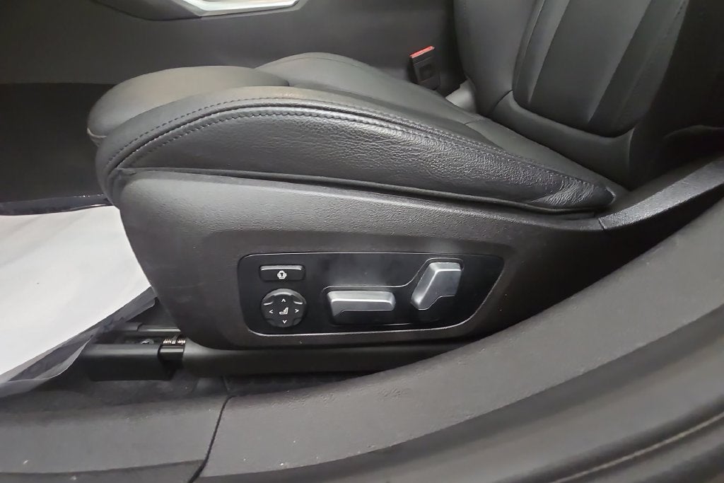 2021 BMW 330i xDrive 330i xDrive