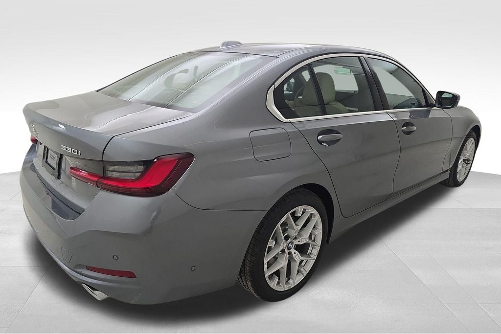 2026 BMW 3 Series 330i xDrive