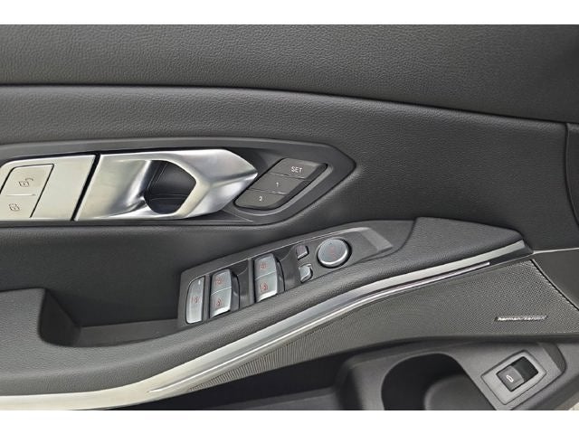 2026 BMW 330i 330i xDrive