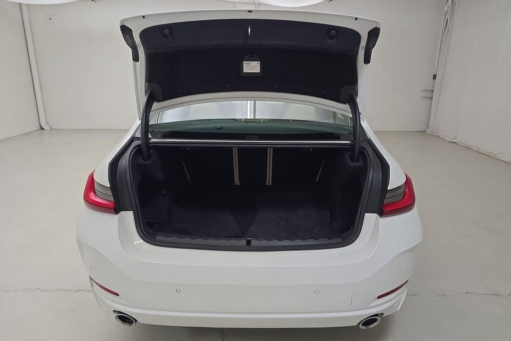 2023 BMW 330i xDrive 330i xDrive