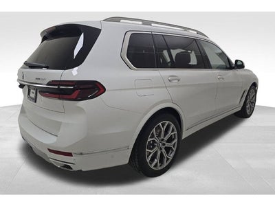 2027 BMW X7 xDrive40i