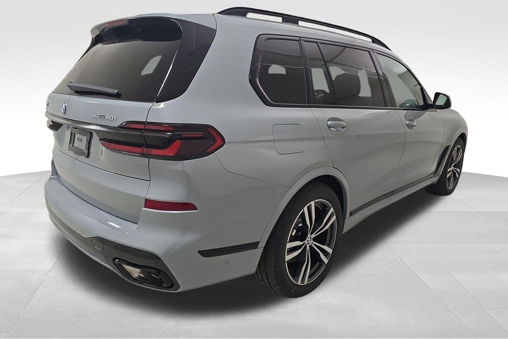 2027 BMW X7 xDrive40i