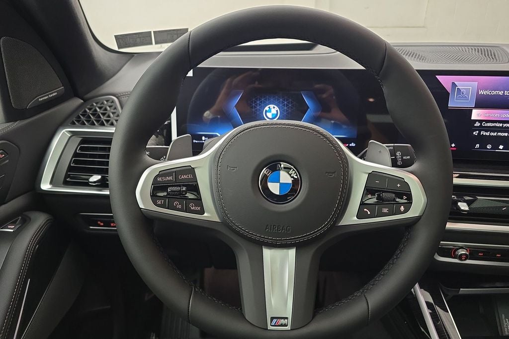 2027 BMW X7 xDrive40i
